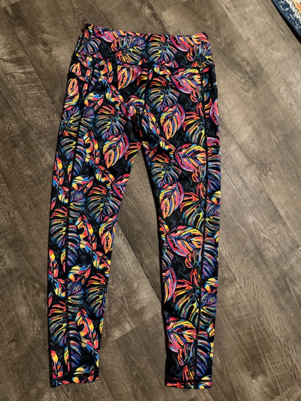 Constantly Varied Gear Black Leggings with Neon Tropical Leaf Print NWOT